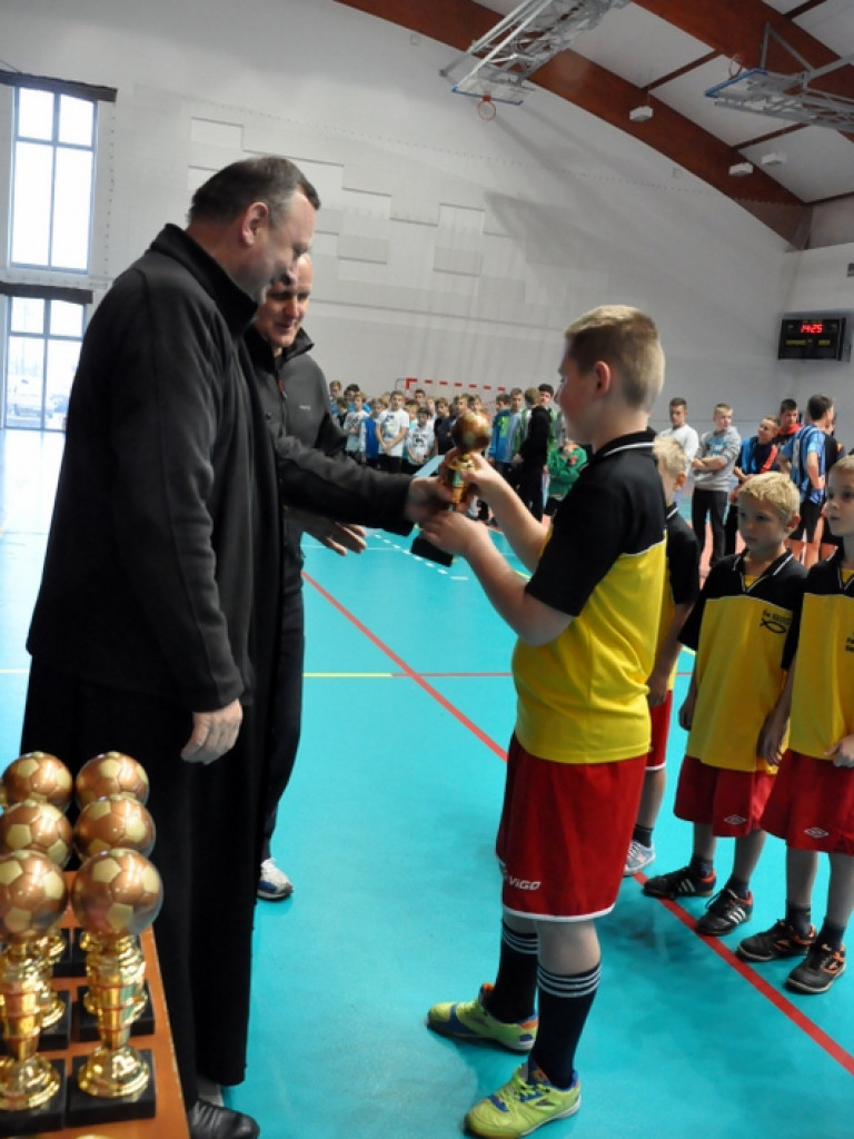 Finał diecezjalny Turnieju Piłki Nożnej Halowej Ministrantów (FOTO, WYNIKI)