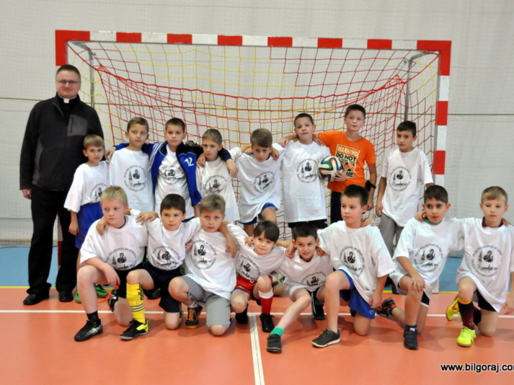 Finał diecezjalny Turnieju Piłki Nożnej Halowej Ministrantów (FOTO, WYNIKI)