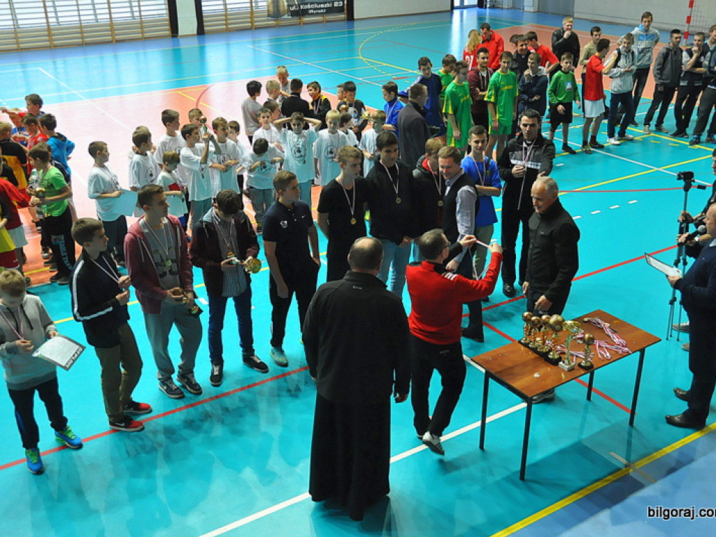 Finał diecezjalny Turnieju Piłki Nożnej Halowej Ministrantów (FOTO, WYNIKI)