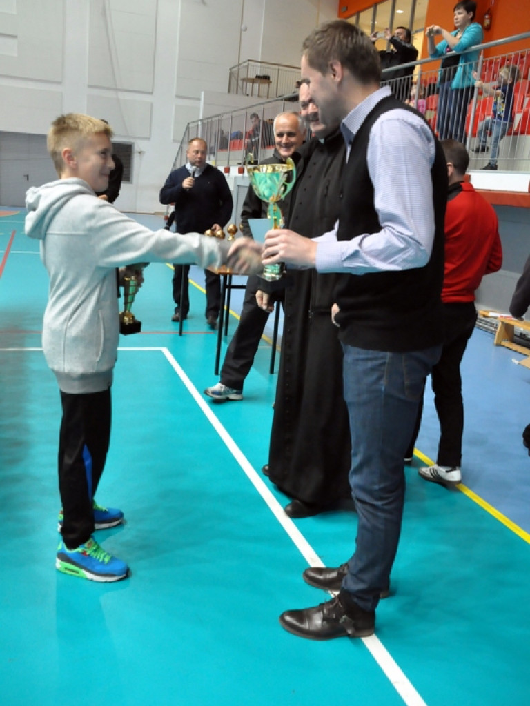 Finał diecezjalny Turnieju Piłki Nożnej Halowej Ministrantów (FOTO, WYNIKI)