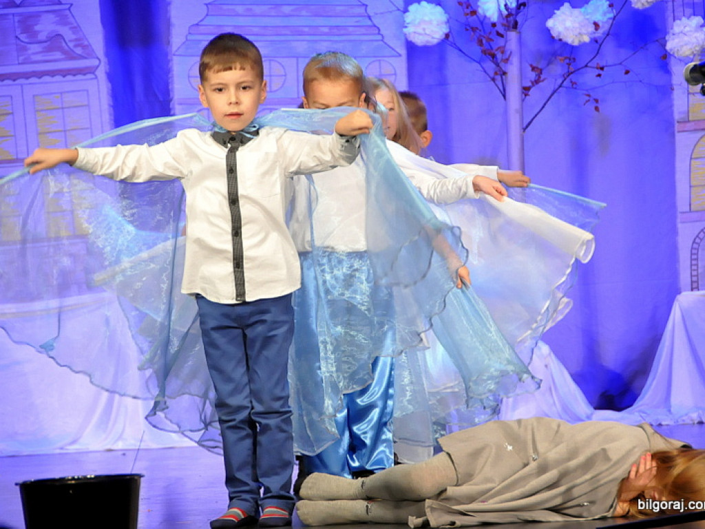 Spotkania Teatralne w Biłgoraju. Przedszkolaki prezentowały się już po raz 10. (FOTO)