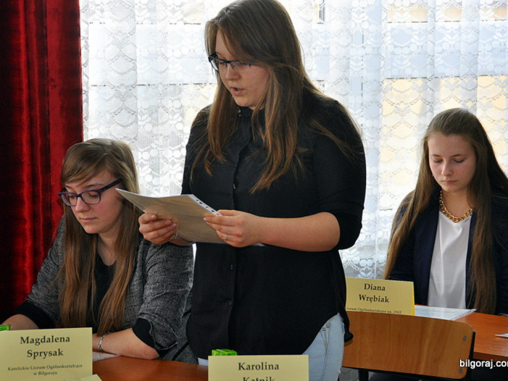 VI edycja Powiatowego Konkursu Pięknego Czytania (FOTO, WYNIKI)