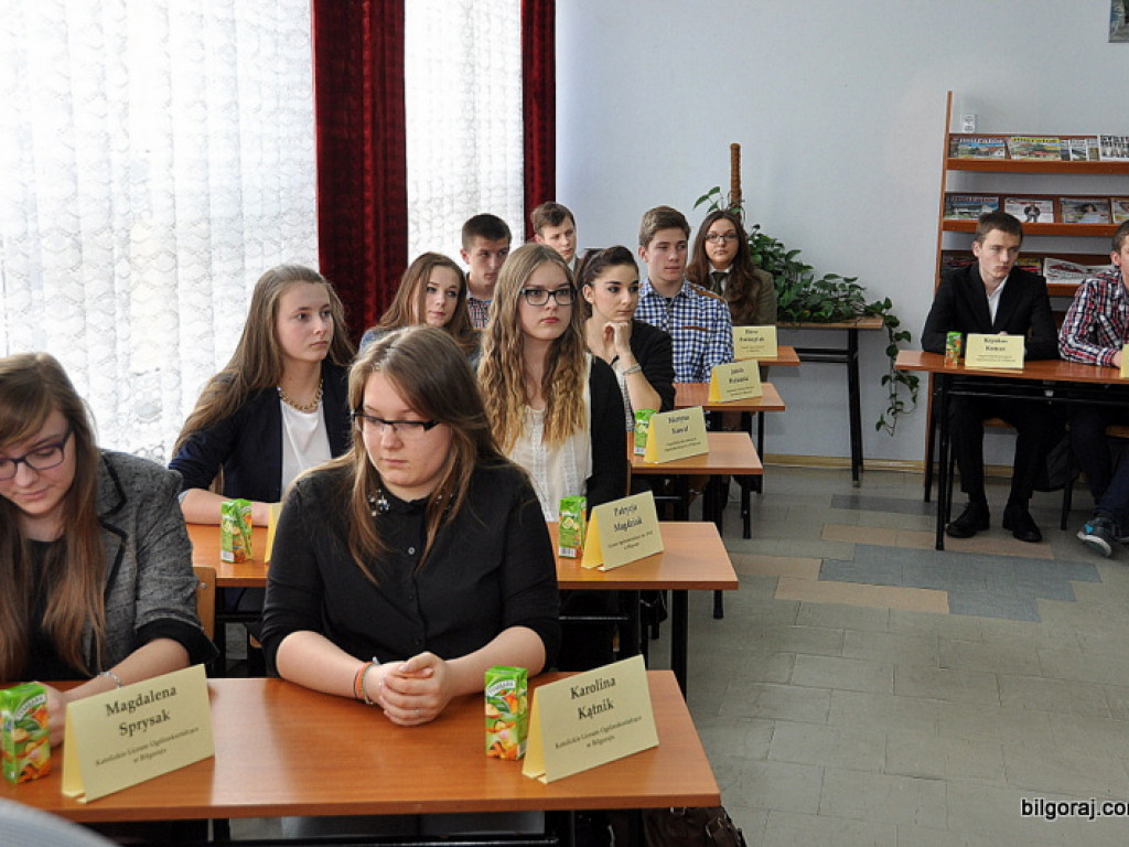 VI edycja Powiatowego Konkursu Pięknego Czytania (FOTO, WYNIKI)