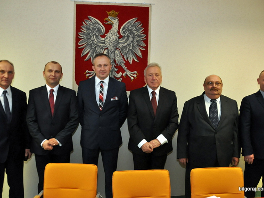 I sesja V kadencji Rady Powiatu - radni wybrali Prezydium Rady i Zarząd Powiatu (FOTO, VIDEO)