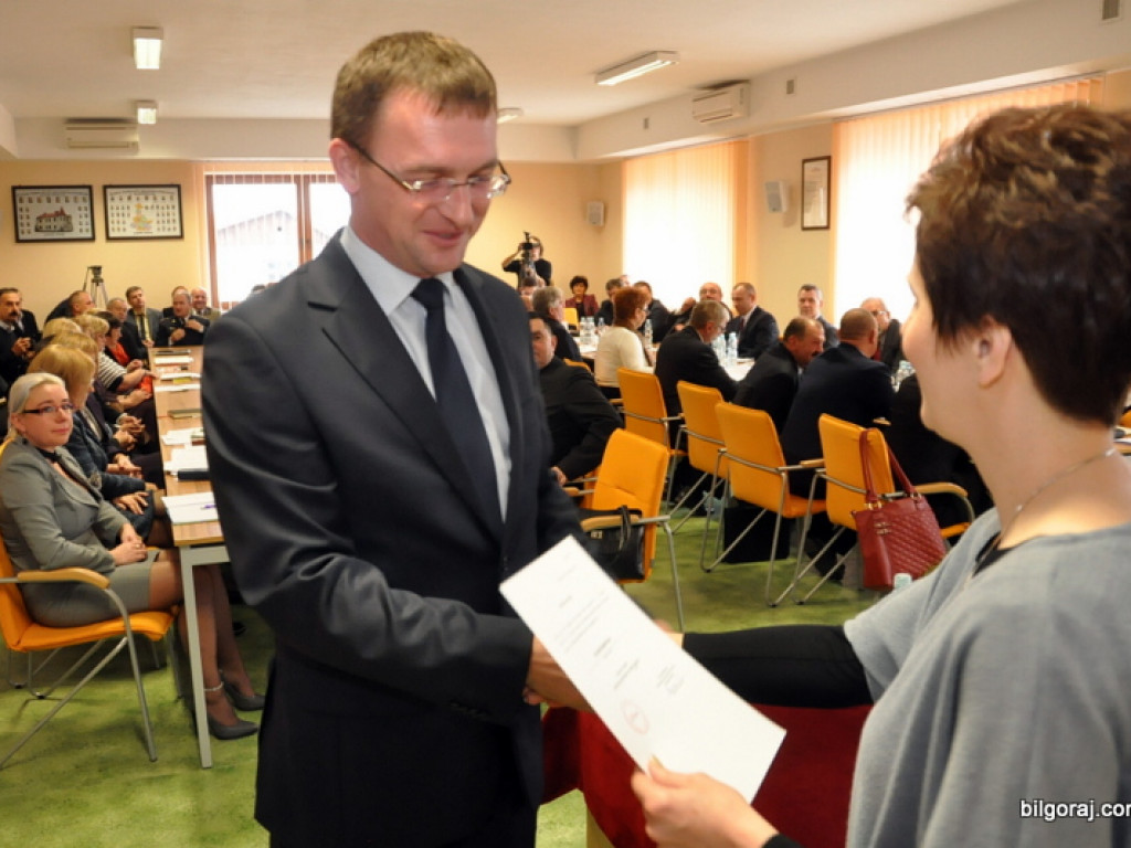 I sesja V kadencji Rady Powiatu - radni wybrali Prezydium Rady i Zarząd Powiatu (FOTO, VIDEO)