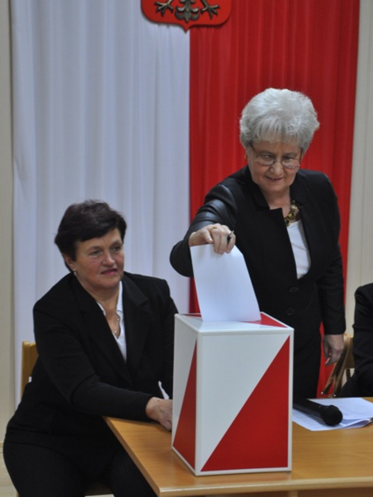 I Sesja Rady Gminy w Biłgoraju - wybrali Przewodniczącego Rady i zaprzysiężyli Wójta (FOTO)