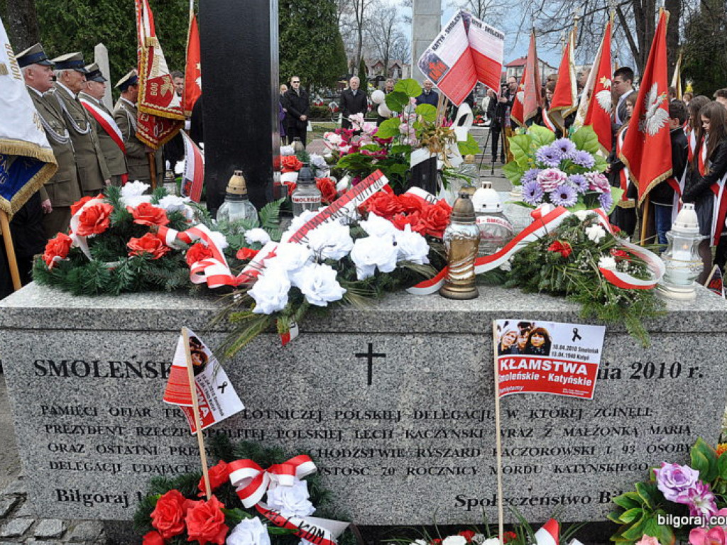 W hołdzie ofiarom Zbrodni Katyńskiej (FOTO, VIDEO)