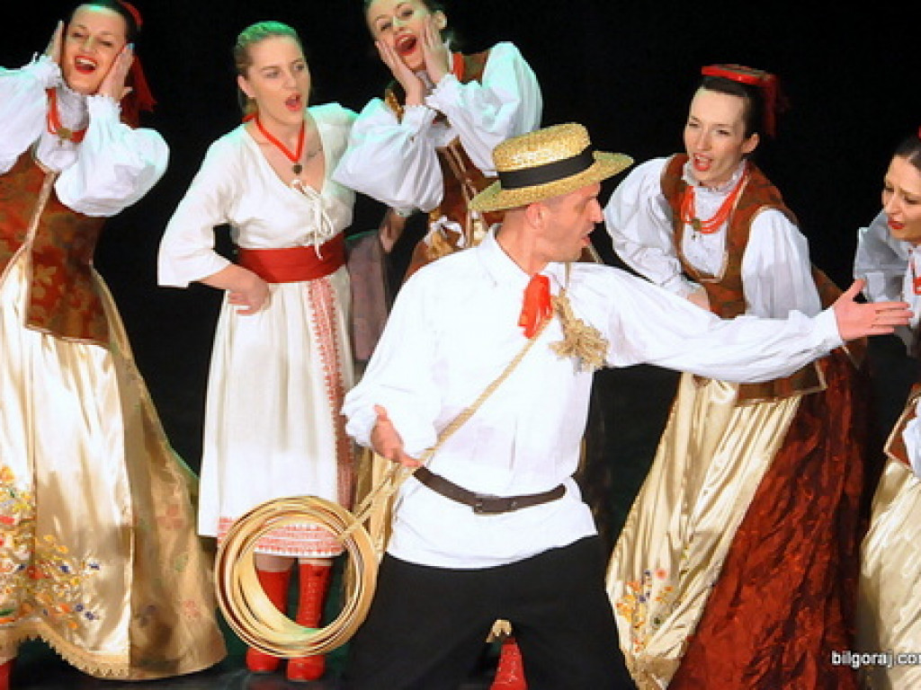 Międzynarodowy dzień tańca - Biłgoraj 2015 (FOTO, VIDEO)