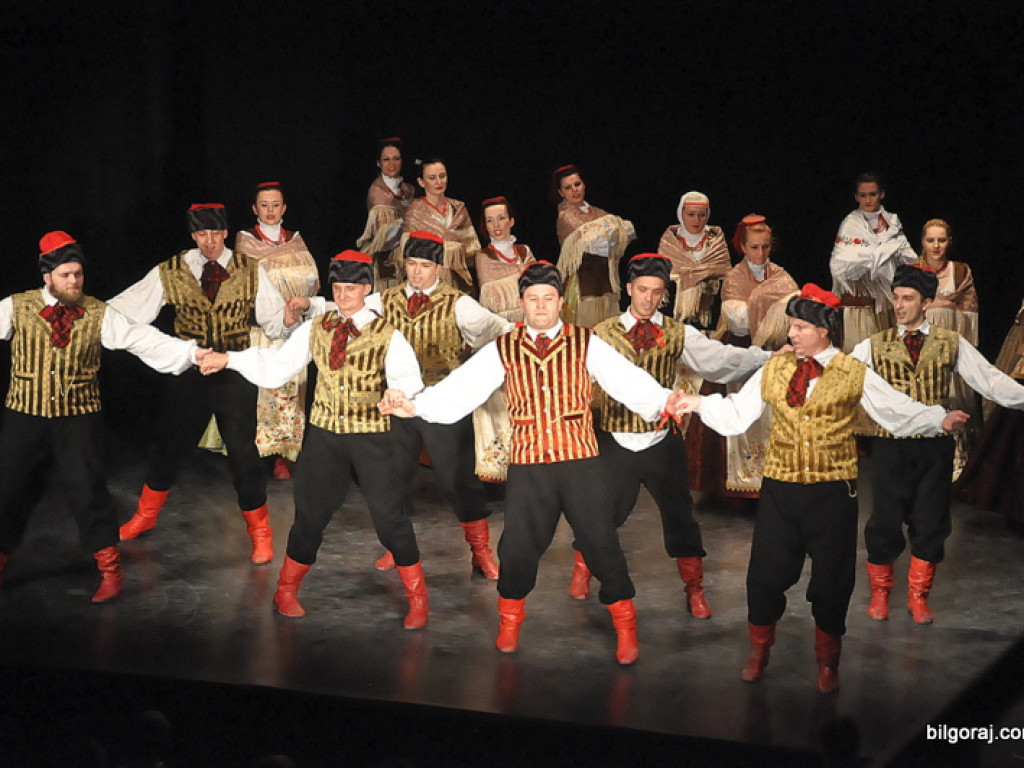Międzynarodowy dzień tańca - Biłgoraj 2015 (FOTO, VIDEO)