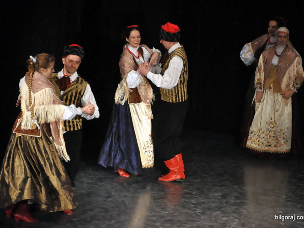 Międzynarodowy dzień tańca - Biłgoraj 2015 (FOTO, VIDEO)
