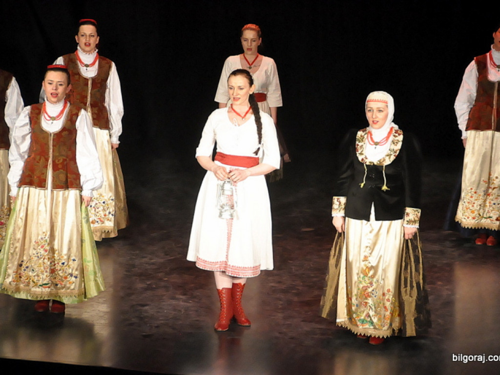 Międzynarodowy dzień tańca - Biłgoraj 2015 (FOTO, VIDEO)