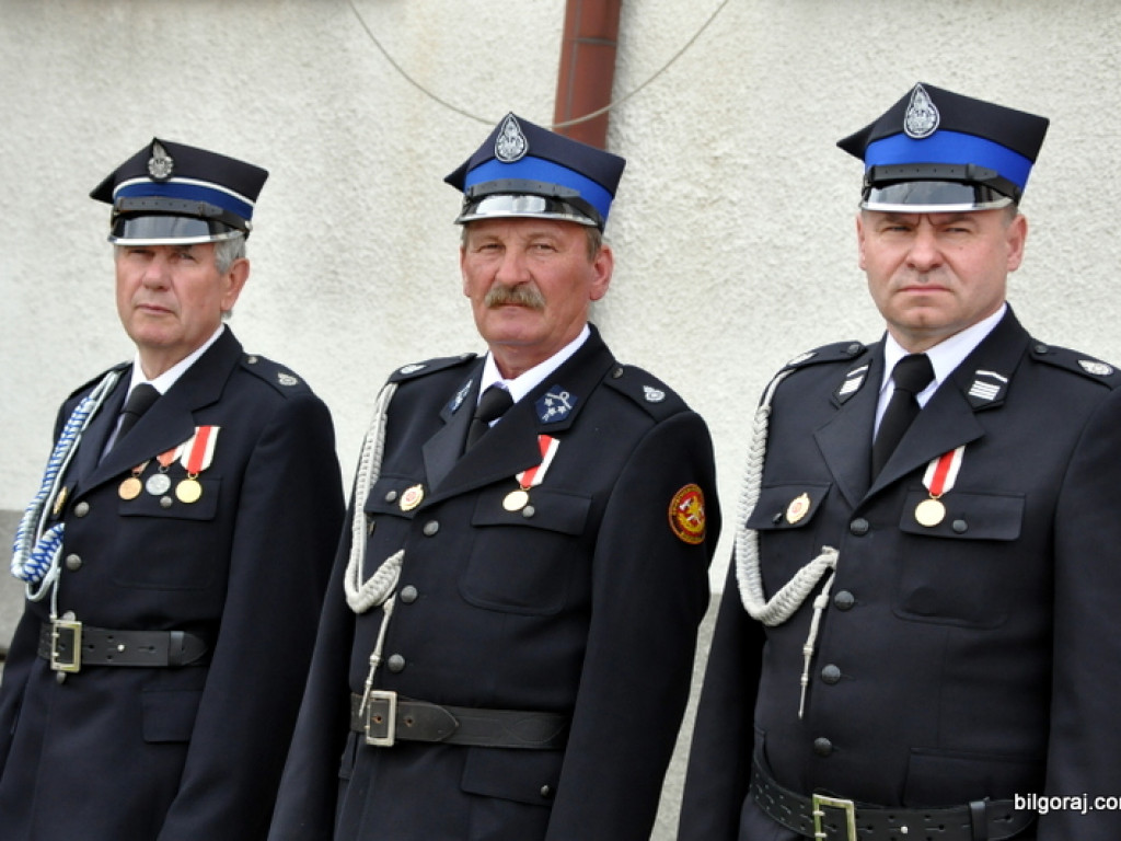 Druhowie z OSP w Biszczy Pierwszej świętowali 90-lecie jednostki (FOTO)