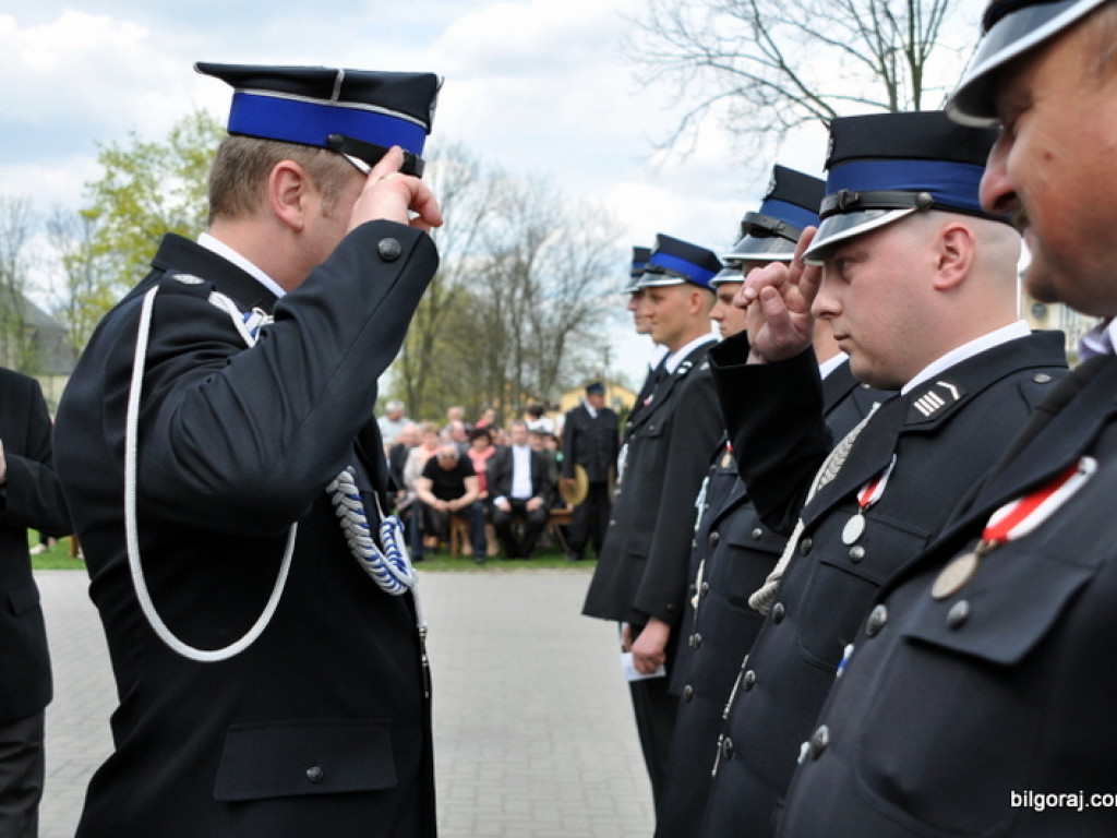 Druhowie z OSP w Biszczy Pierwszej świętowali 90-lecie jednostki (FOTO)