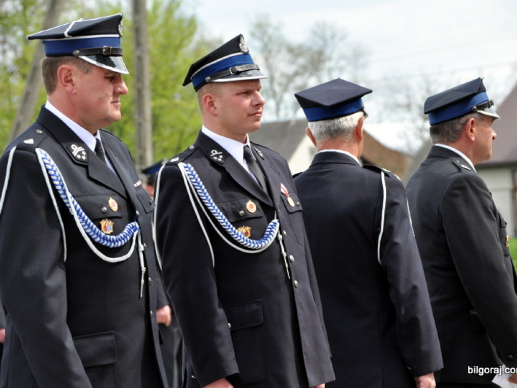 Druhowie z OSP w Biszczy Pierwszej świętowali 90-lecie jednostki (FOTO)