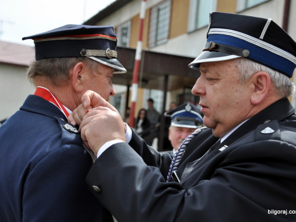 Druhowie z OSP w Biszczy Pierwszej świętowali 90-lecie jednostki (FOTO)