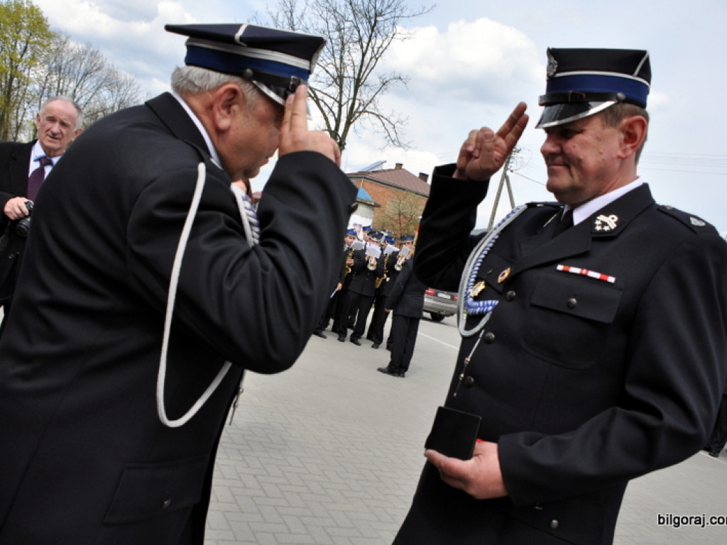 Druhowie z OSP w Biszczy Pierwszej świętowali 90-lecie jednostki (FOTO)