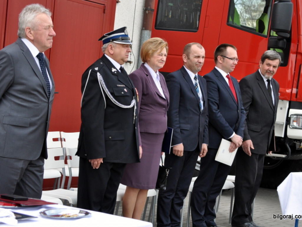 Druhowie z OSP w Biszczy Pierwszej świętowali 90-lecie jednostki (FOTO)