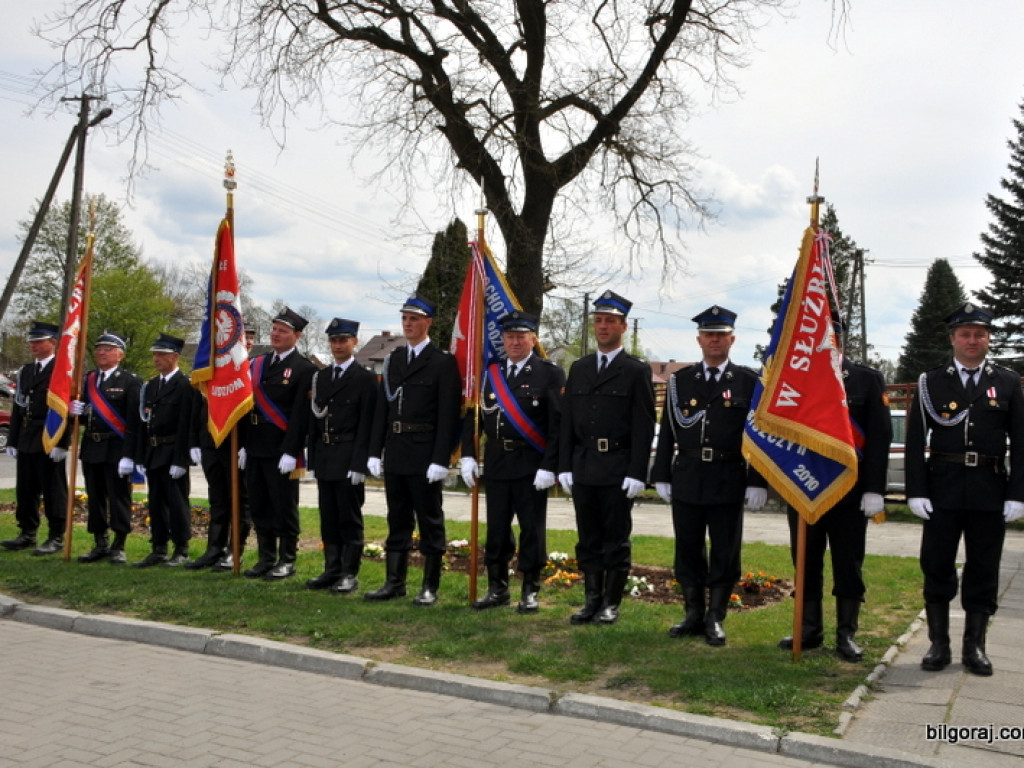 Druhowie z OSP w Biszczy Pierwszej świętowali 90-lecie jednostki (FOTO)