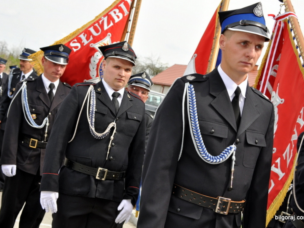 Druhowie z OSP w Biszczy Pierwszej świętowali 90-lecie jednostki (FOTO)