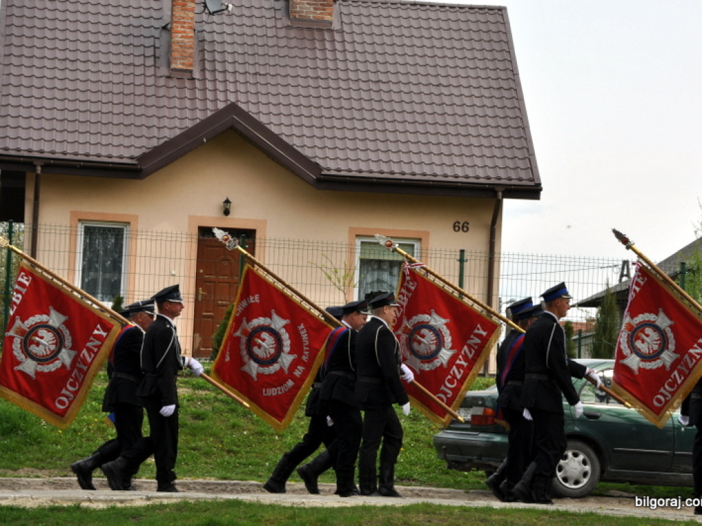 Druhowie z OSP w Biszczy Pierwszej świętowali 90-lecie jednostki (FOTO)