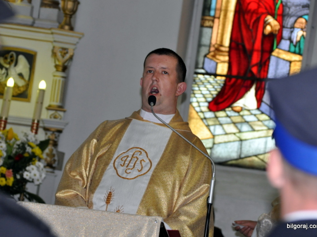 Druhowie z OSP w Biszczy Pierwszej świętowali 90-lecie jednostki (FOTO)