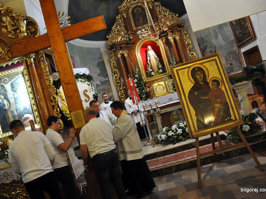 Symbole Światowych Dni Młodzieży peregrynują w naszym Powiecie (FOTO, AUDIO, VIDEO)