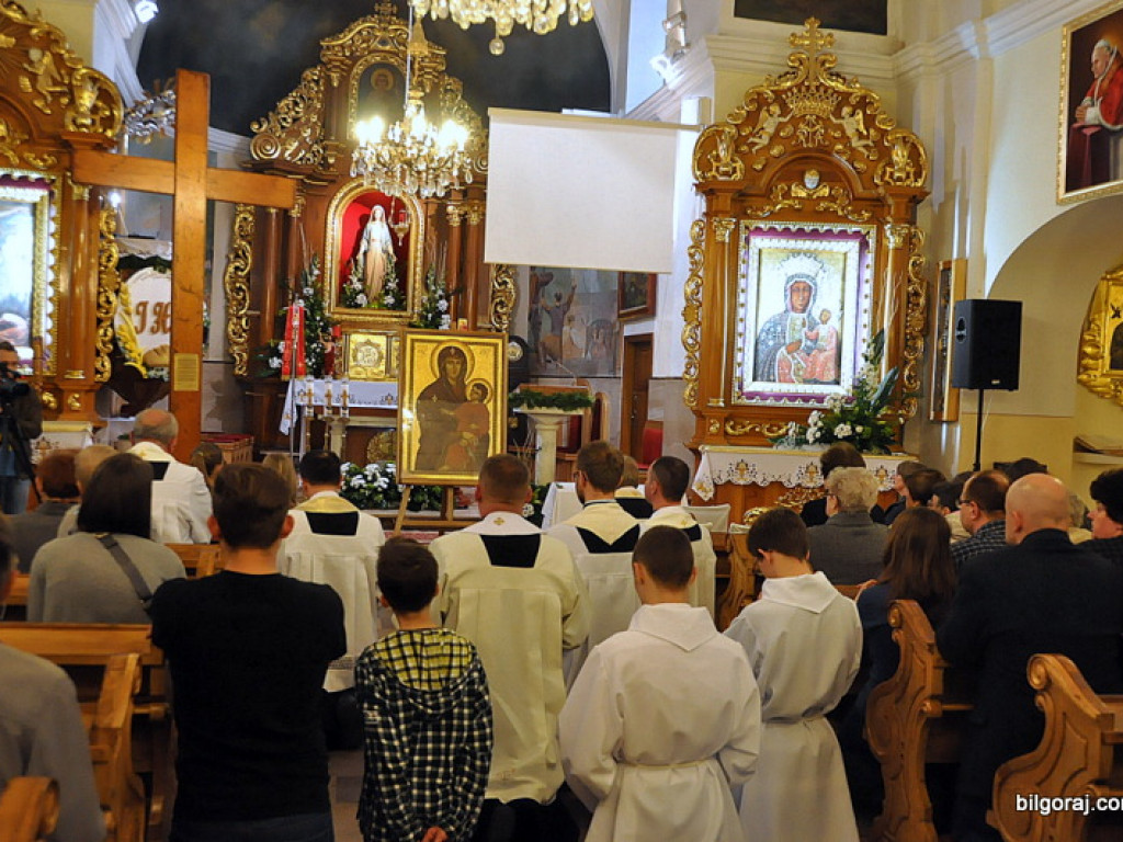 Symbole Światowych Dni Młodzieży peregrynują w naszym Powiecie (FOTO, AUDIO, VIDEO)