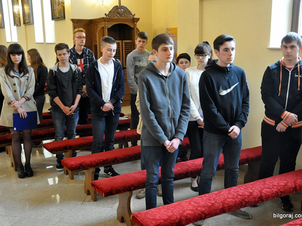 Symbole Światowych Dni Młodzieży peregrynują w naszym Powiecie (FOTO, AUDIO, VIDEO)