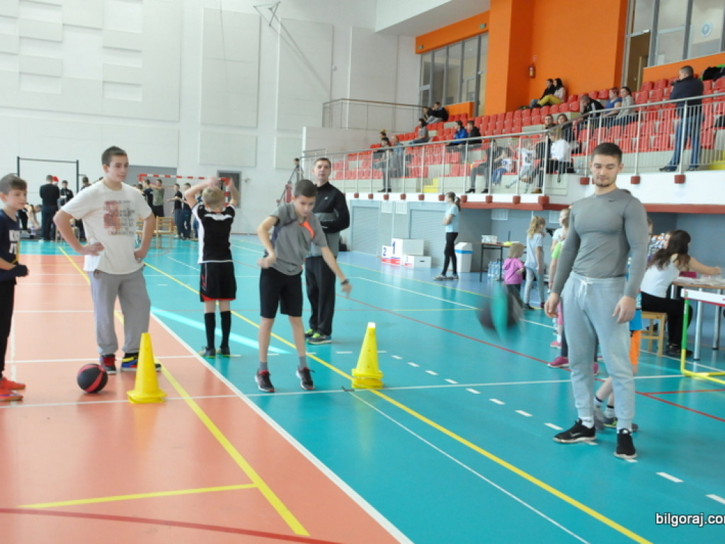 Sportowe mikołajki na OSiR