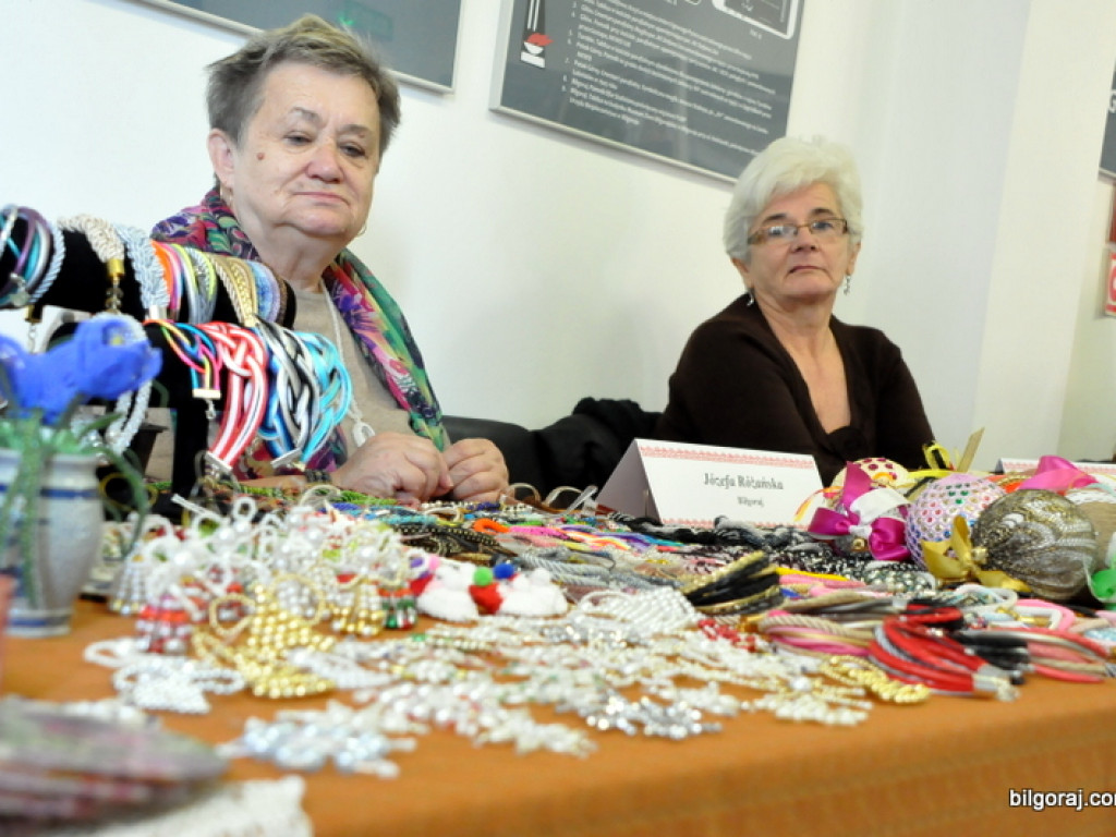 Kiermasz świąteczny (FOTO)