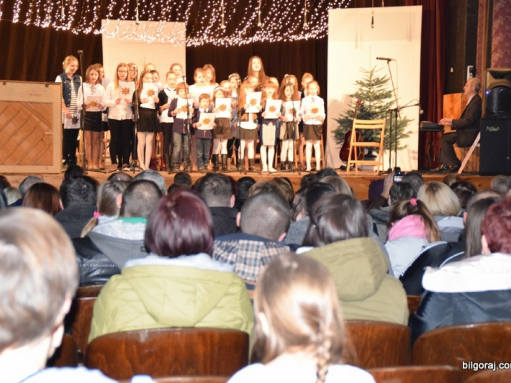 Koncert kolęd w TOK (FOTO)