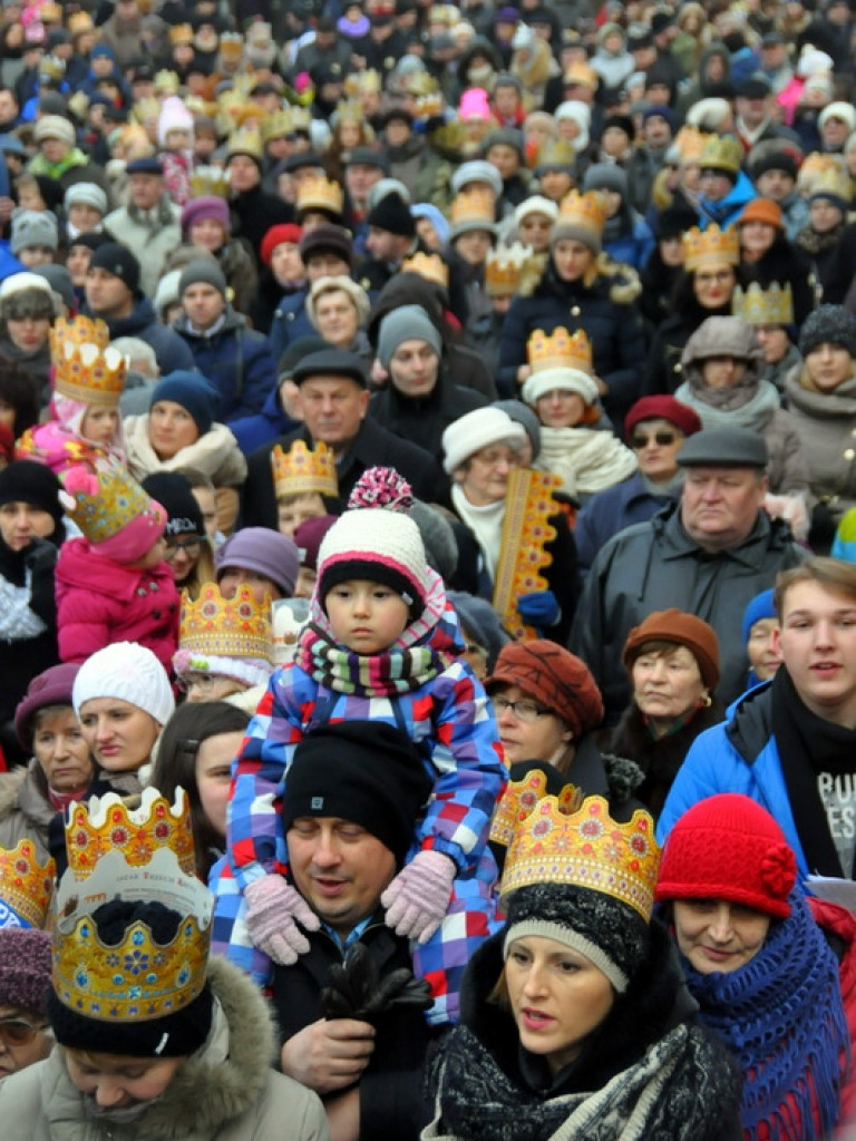 Orszak Trzech Króli - po raz drugi - na ulicach Biłgoraja (FOTO, VIDEO)