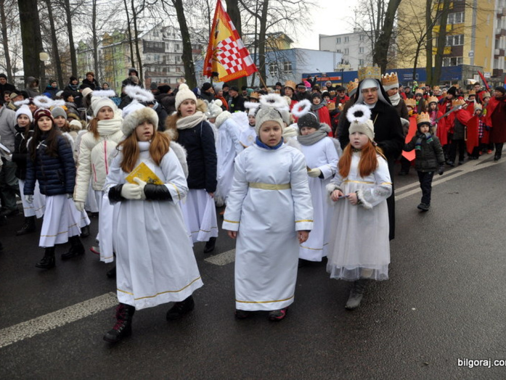 Orszak Trzech Króli - po raz drugi - na ulicach Biłgoraja (FOTO, VIDEO)