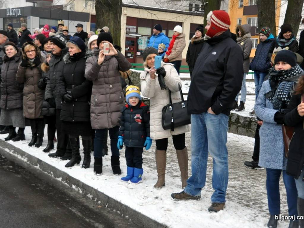 Orszak Trzech Króli - po raz drugi - na ulicach Biłgoraja (FOTO, VIDEO)