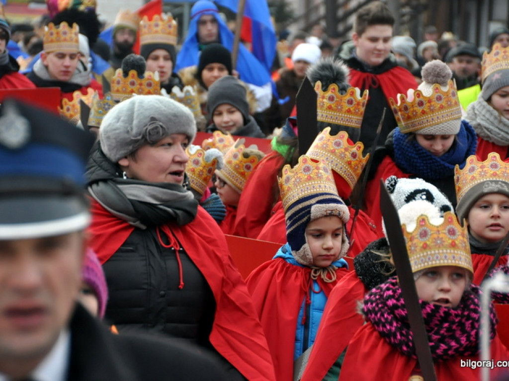 Orszak Trzech Króli - po raz drugi - na ulicach Biłgoraja (FOTO, VIDEO)
