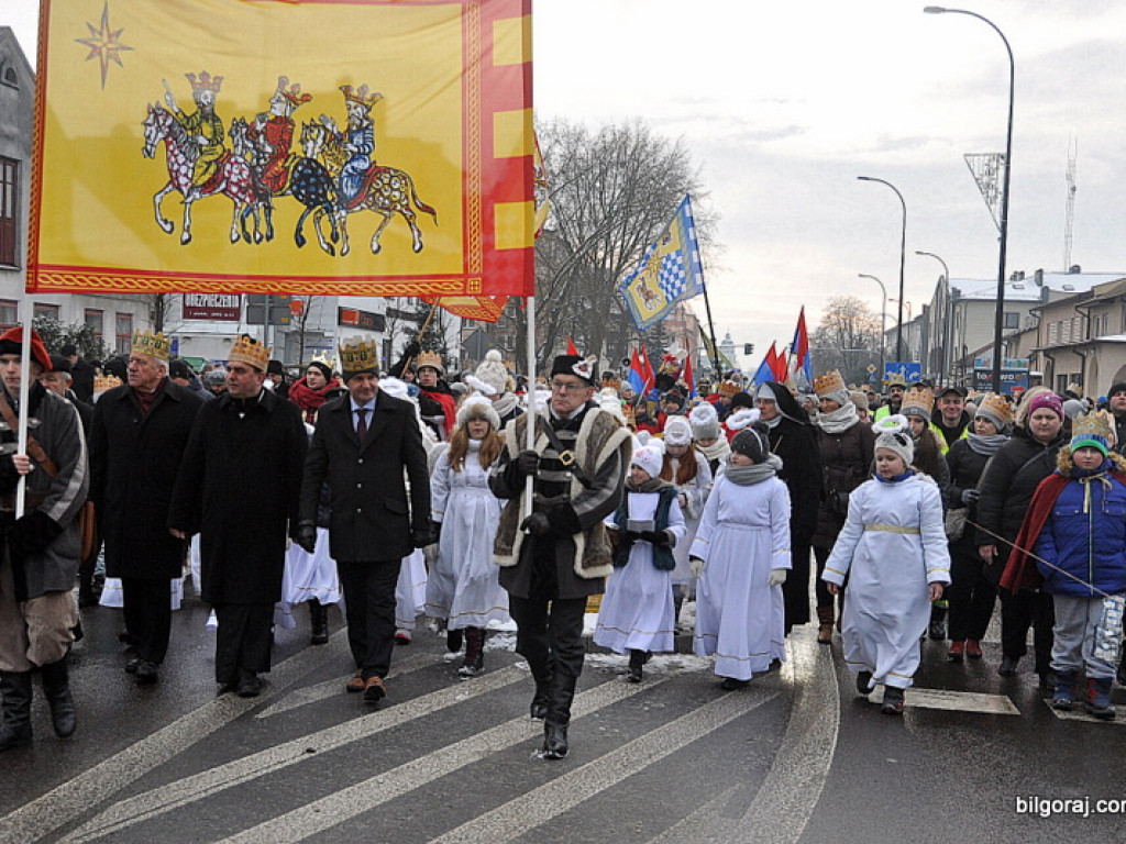 Orszak Trzech Króli - po raz drugi - na ulicach Biłgoraja (FOTO, VIDEO)