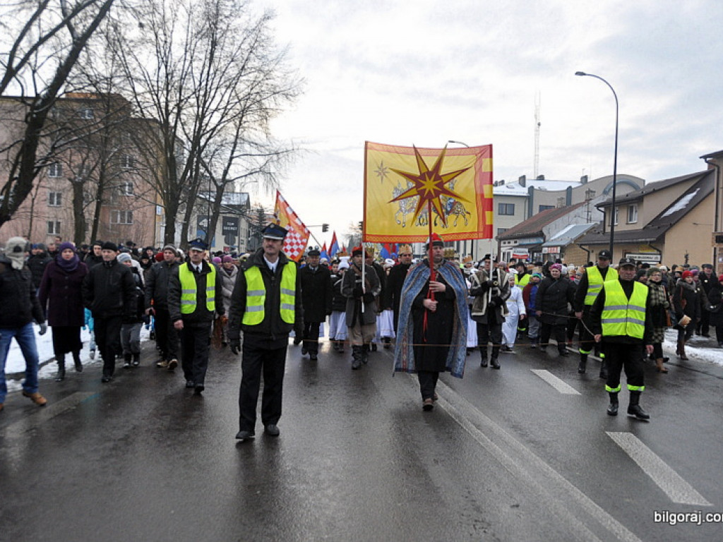 Orszak Trzech Króli - po raz drugi - na ulicach Biłgoraja (FOTO, VIDEO)