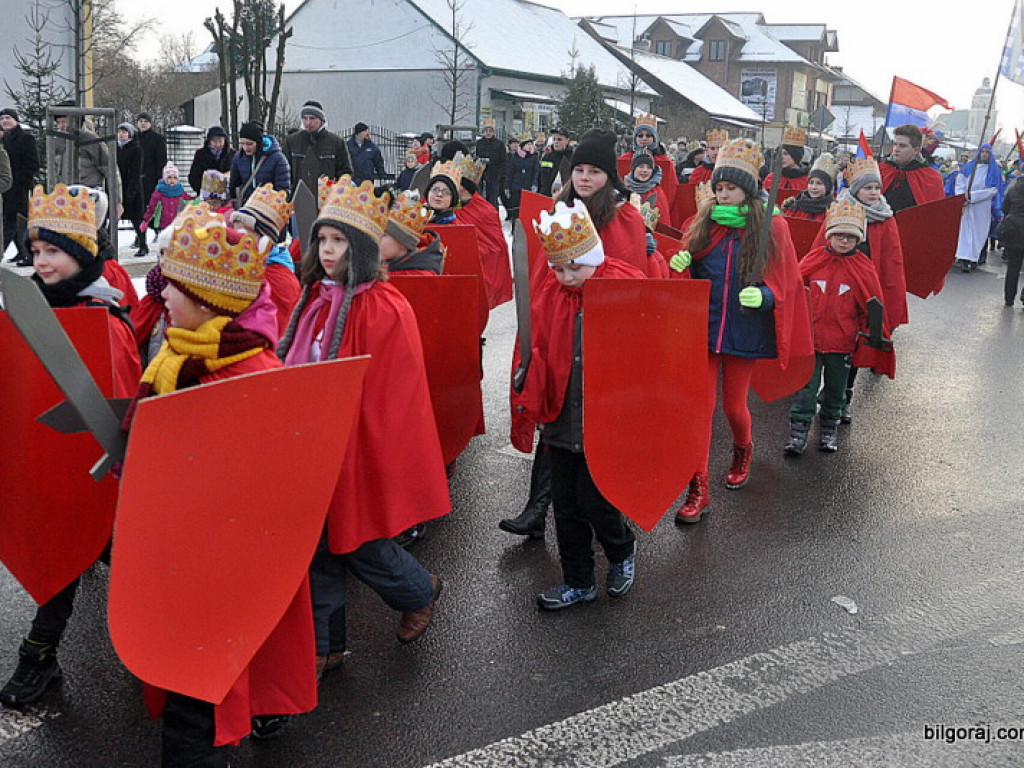 Orszak Trzech Króli - po raz drugi - na ulicach Biłgoraja (FOTO, VIDEO)