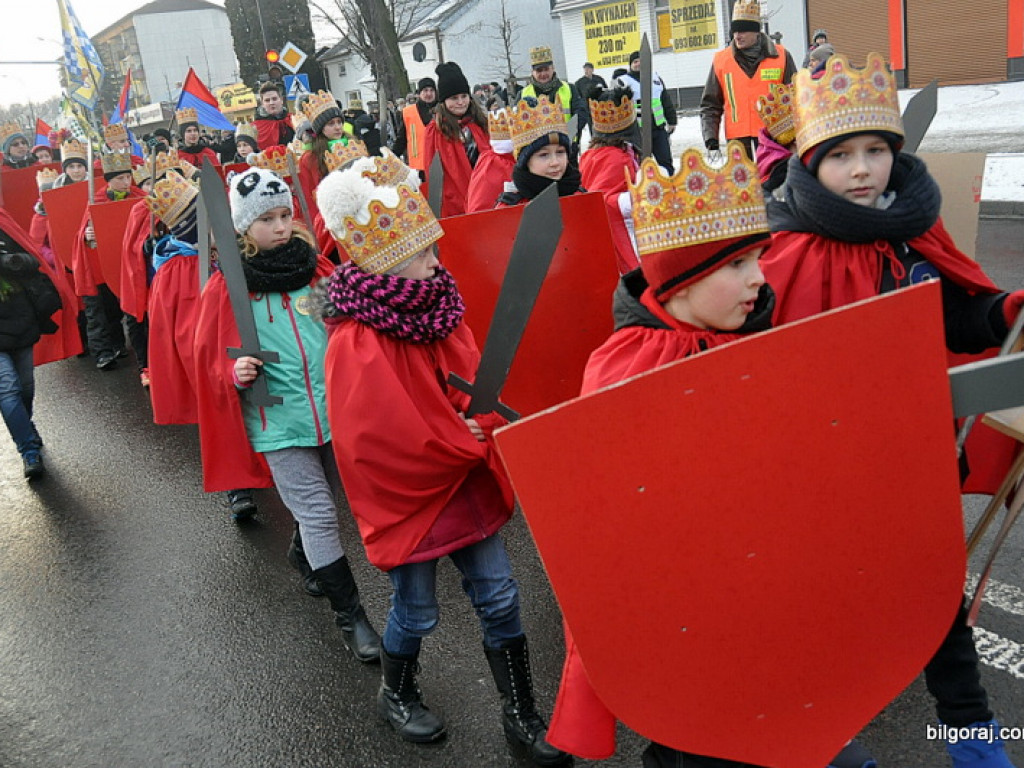 Orszak Trzech Króli - po raz drugi - na ulicach Biłgoraja (FOTO, VIDEO)