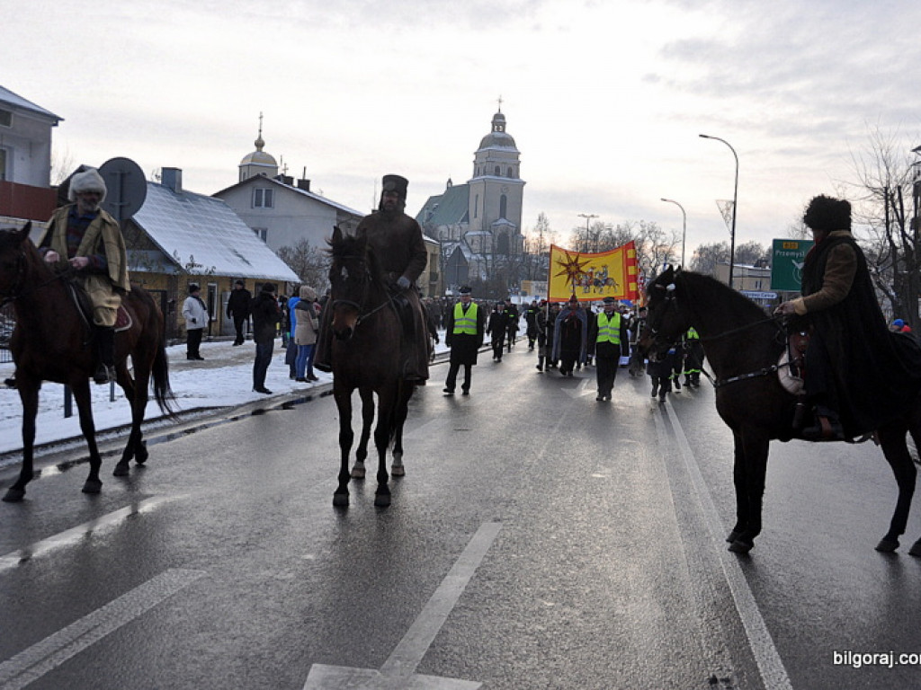 Orszak Trzech Króli - po raz drugi - na ulicach Biłgoraja (FOTO, VIDEO)