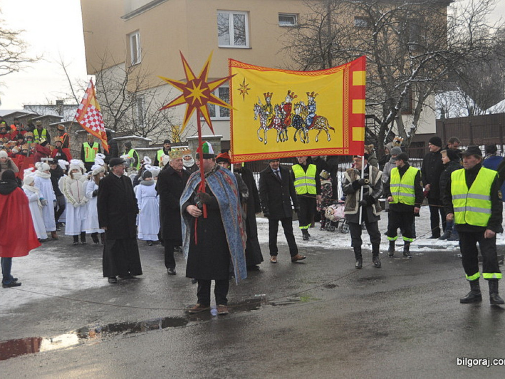 Orszak Trzech Króli - po raz drugi - na ulicach Biłgoraja (FOTO, VIDEO)