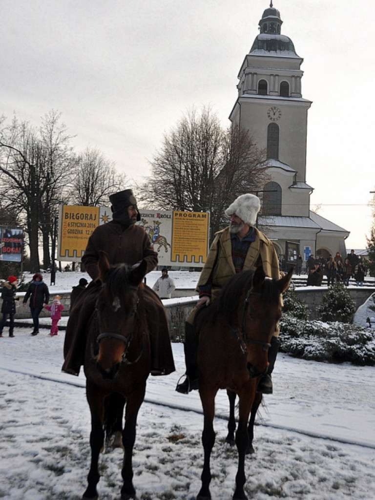 Orszak Trzech Króli - po raz drugi - na ulicach Biłgoraja (FOTO, VIDEO)