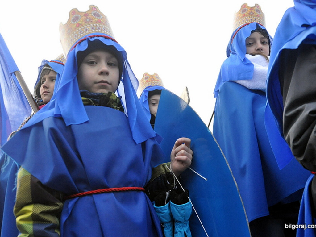 Orszak Trzech Króli - po raz drugi - na ulicach Biłgoraja (FOTO, VIDEO)