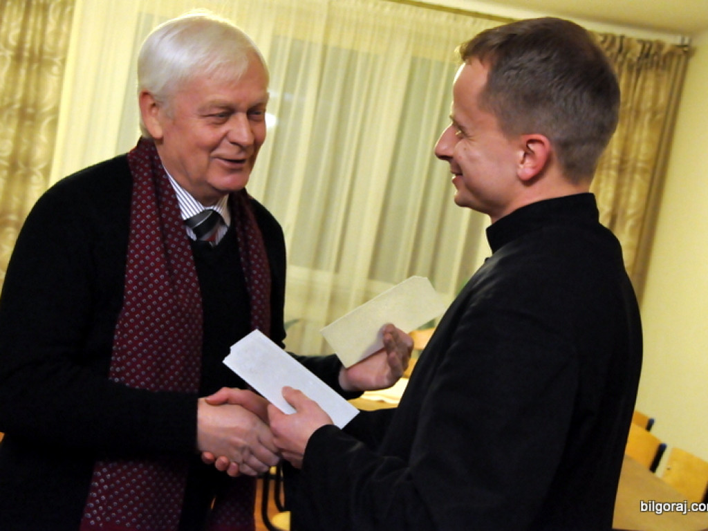 Rejonowy opłatek nauczycieli biłgorajskiego (FOTO)