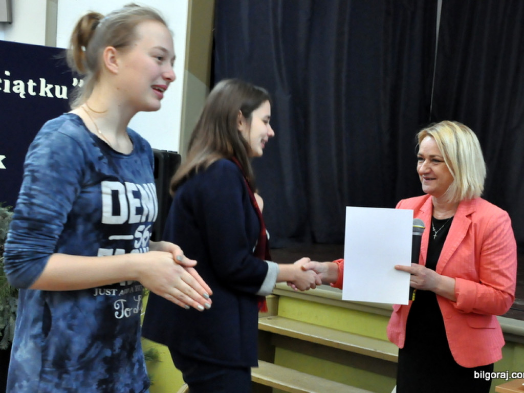 Przegląd jasełek w Katolickim Liceum (FOTO, AKTUALIZACJA WYNIKÓW)