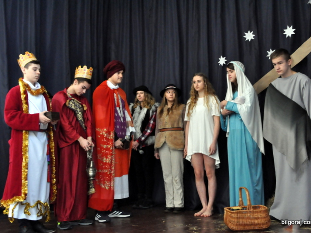 Przegląd jasełek w Katolickim Liceum (FOTO, AKTUALIZACJA WYNIKÓW)