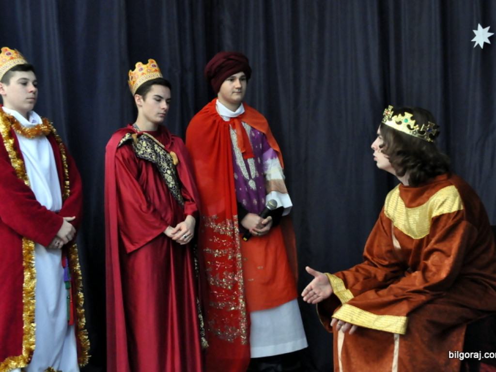 Przegląd jasełek w Katolickim Liceum (FOTO, AKTUALIZACJA WYNIKÓW)