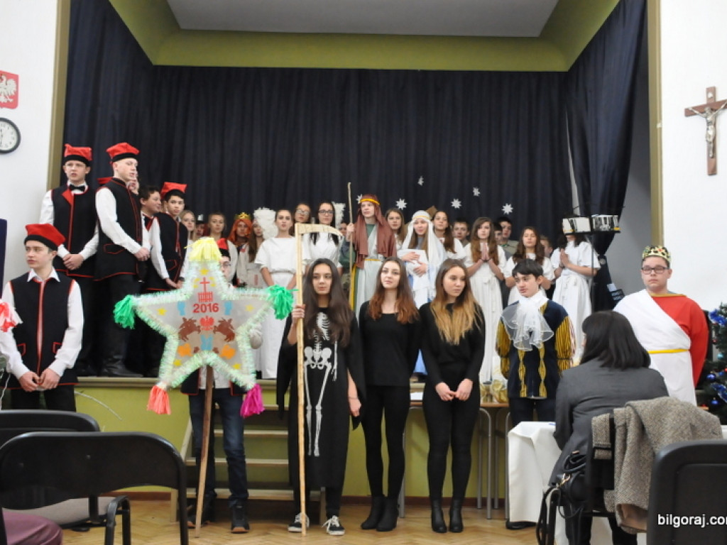 Przegląd jasełek w Katolickim Liceum (FOTO, AKTUALIZACJA WYNIKÓW)