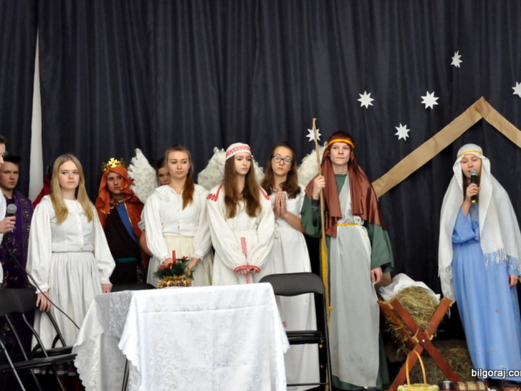 Przegląd jasełek w Katolickim Liceum (FOTO, AKTUALIZACJA WYNIKÓW)