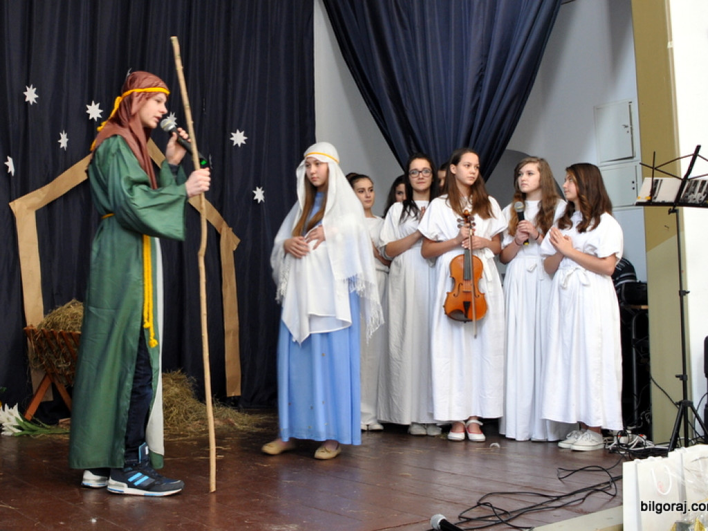 Przegląd jasełek w Katolickim Liceum (FOTO, AKTUALIZACJA WYNIKÓW)